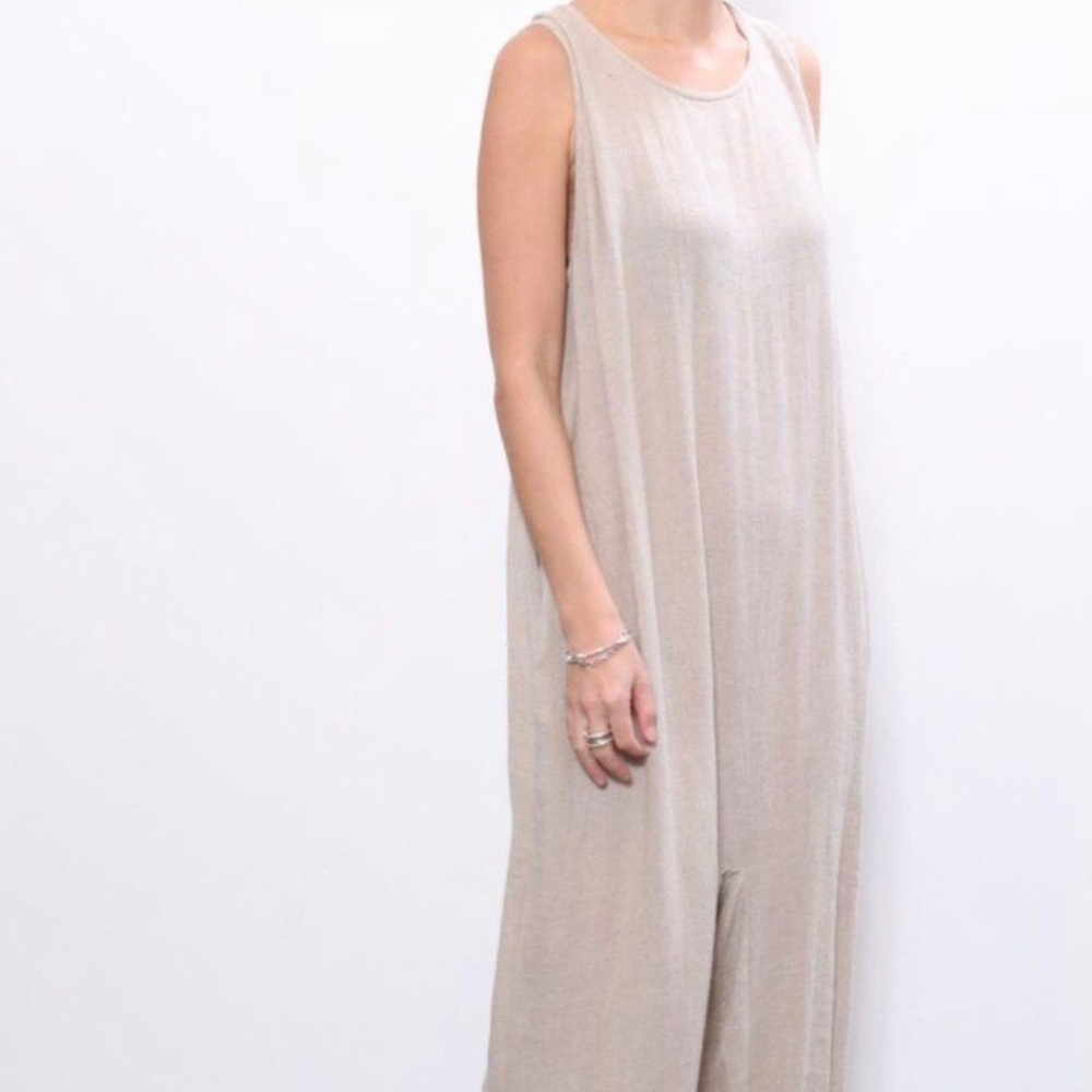 Black Crane Linen Leaf Jumper